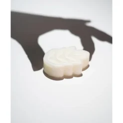 Le nettoyant visage, Umaï