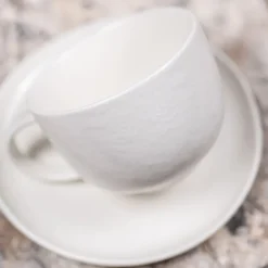 Tasse et sous-tasse à thé Ecume, Table Passion